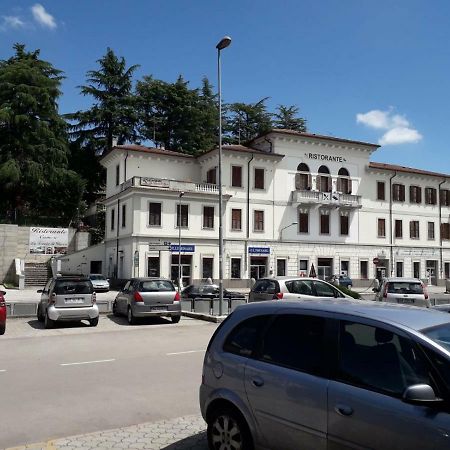 La Tenuta Di Bacco Hotel Colleferro Exterior foto