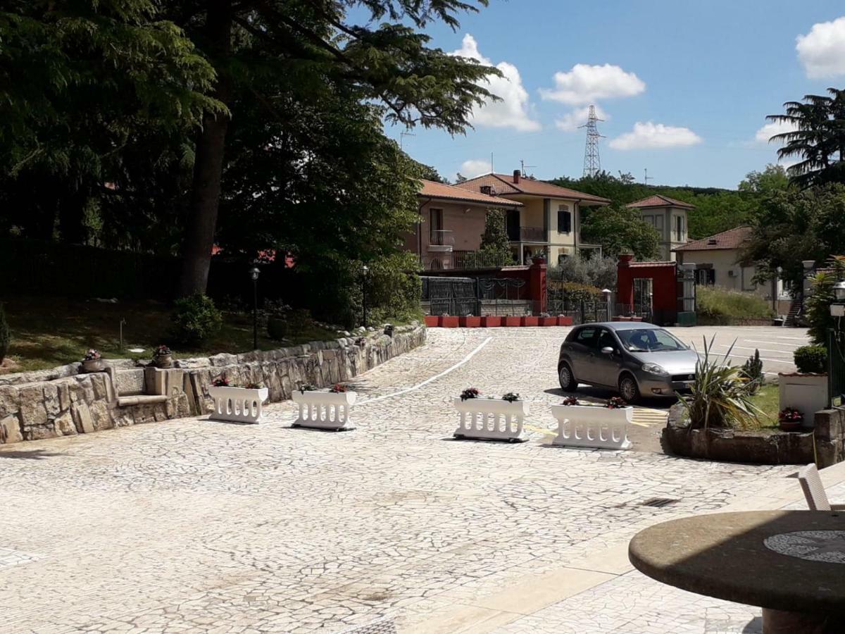La Tenuta Di Bacco Hotel Colleferro Exterior foto